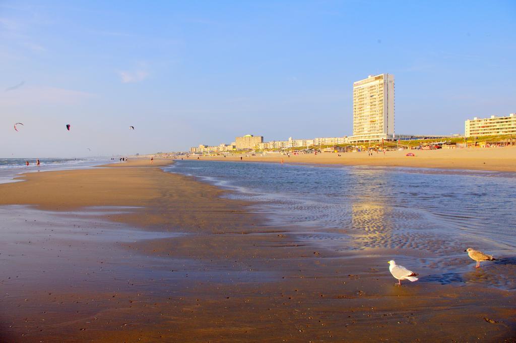 Blankebil Rooms Zandvoort Rum bild
